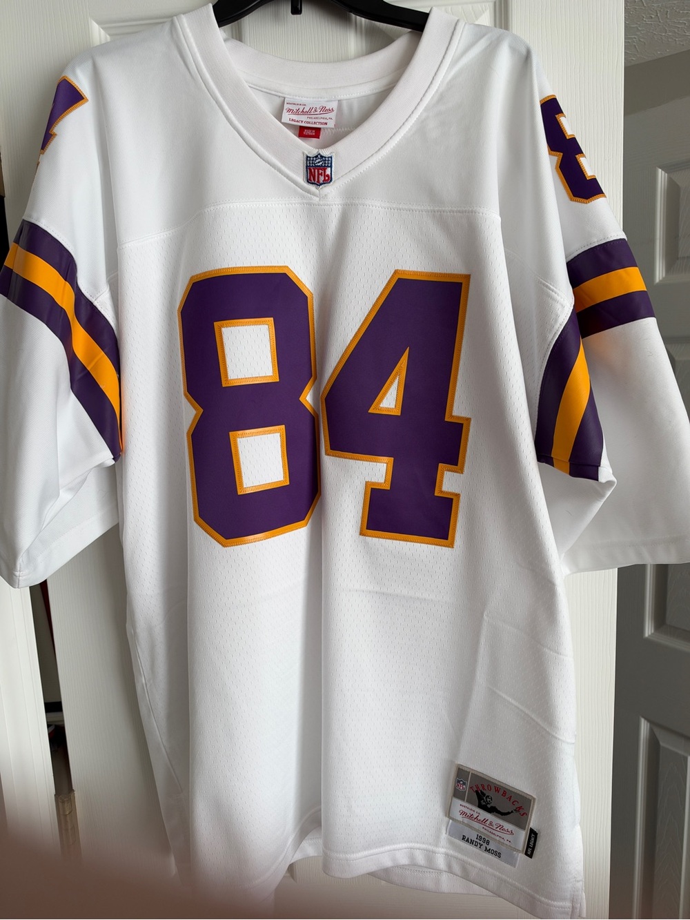 Men's Randy Moss White Minnesota Vikings 1998 Legacy Player Jersey Size 52 (XXL)